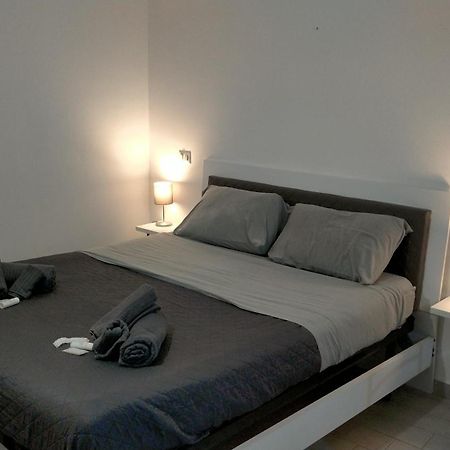 House Mattia Apartment Bari Exterior photo